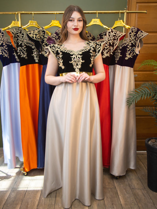 Robe Leila