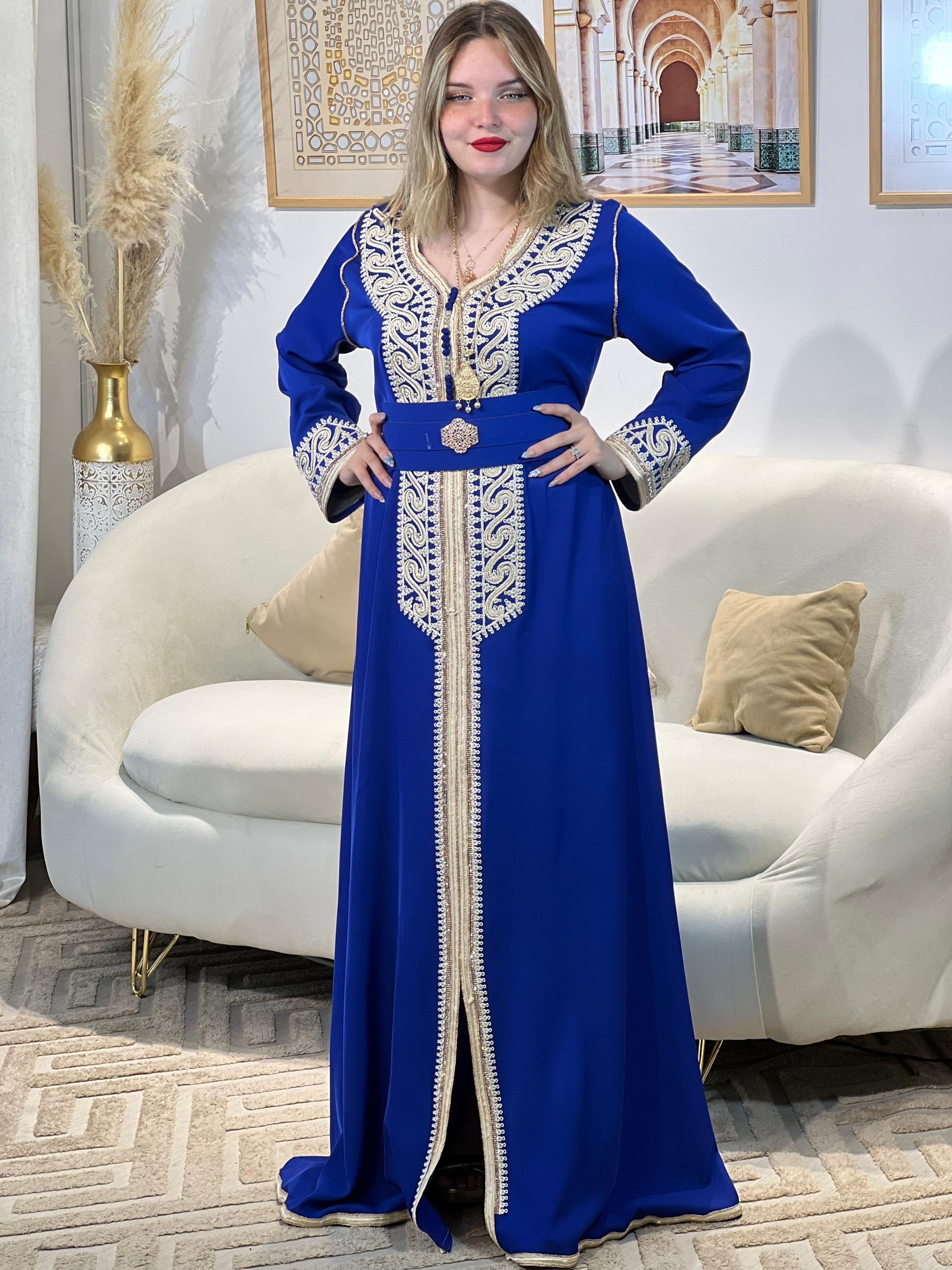 Caftan رُقيّ